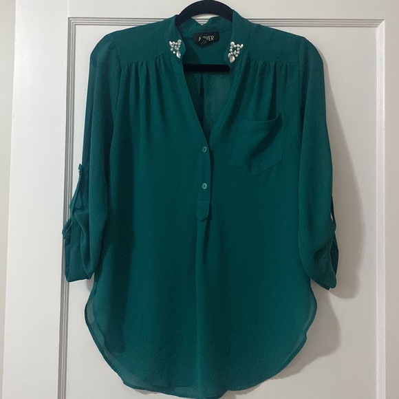 3 Blouse Bundle - Picture 2 of 3